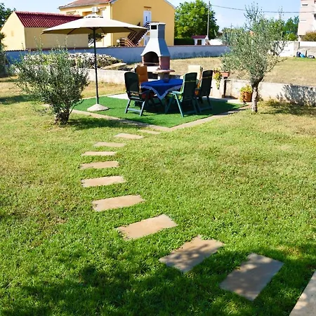 Mirela Zaton (Zadar)