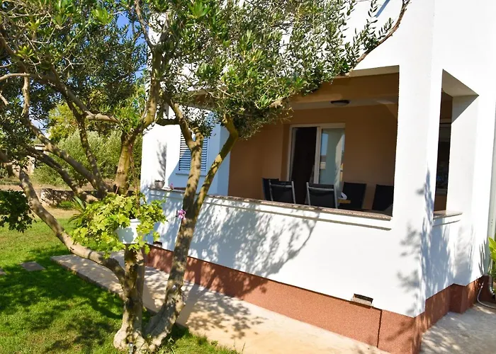 Mirela * Zaton (Zadar)